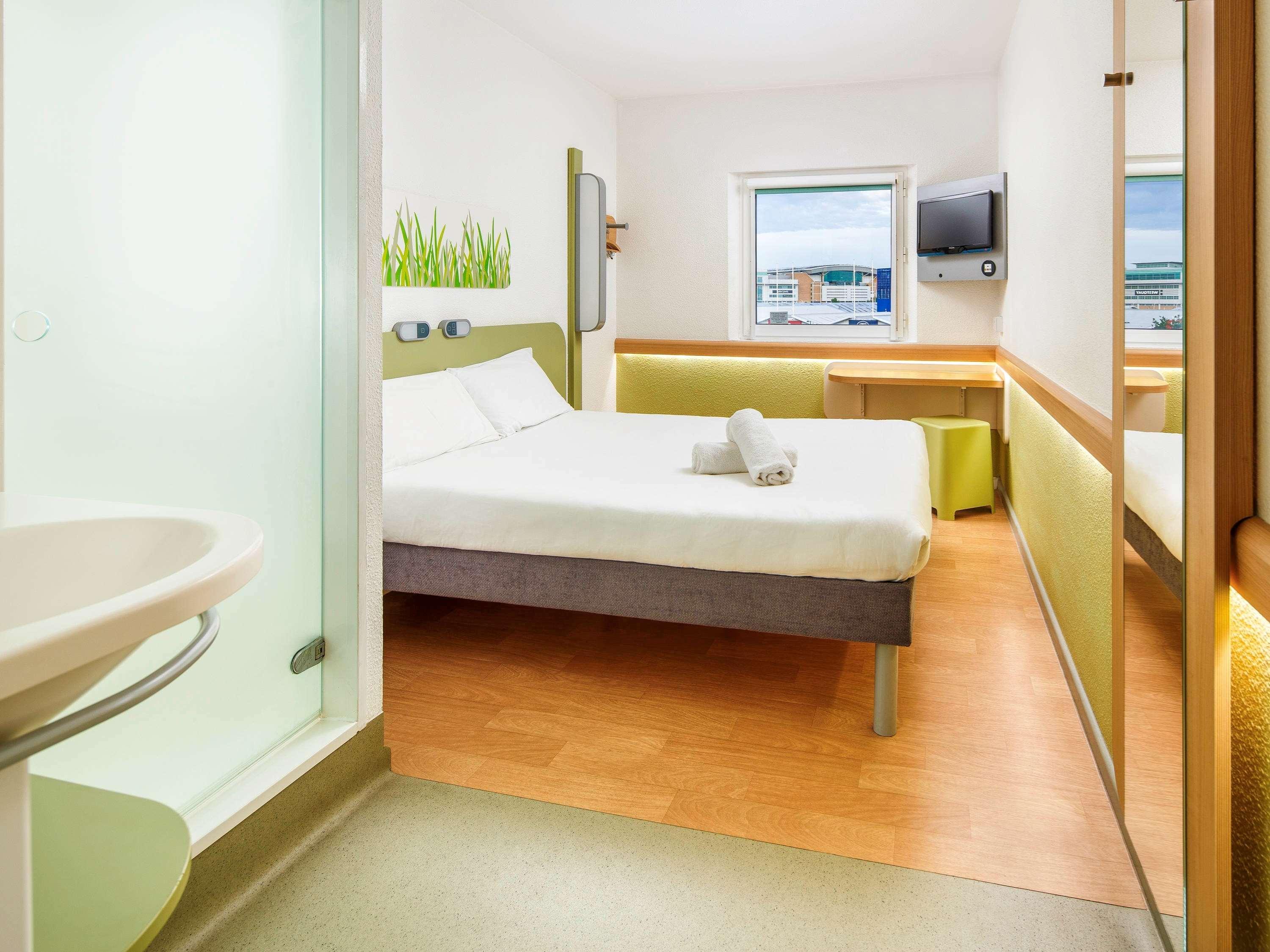 Ibis Budget Southampton Centre Bagian luar foto