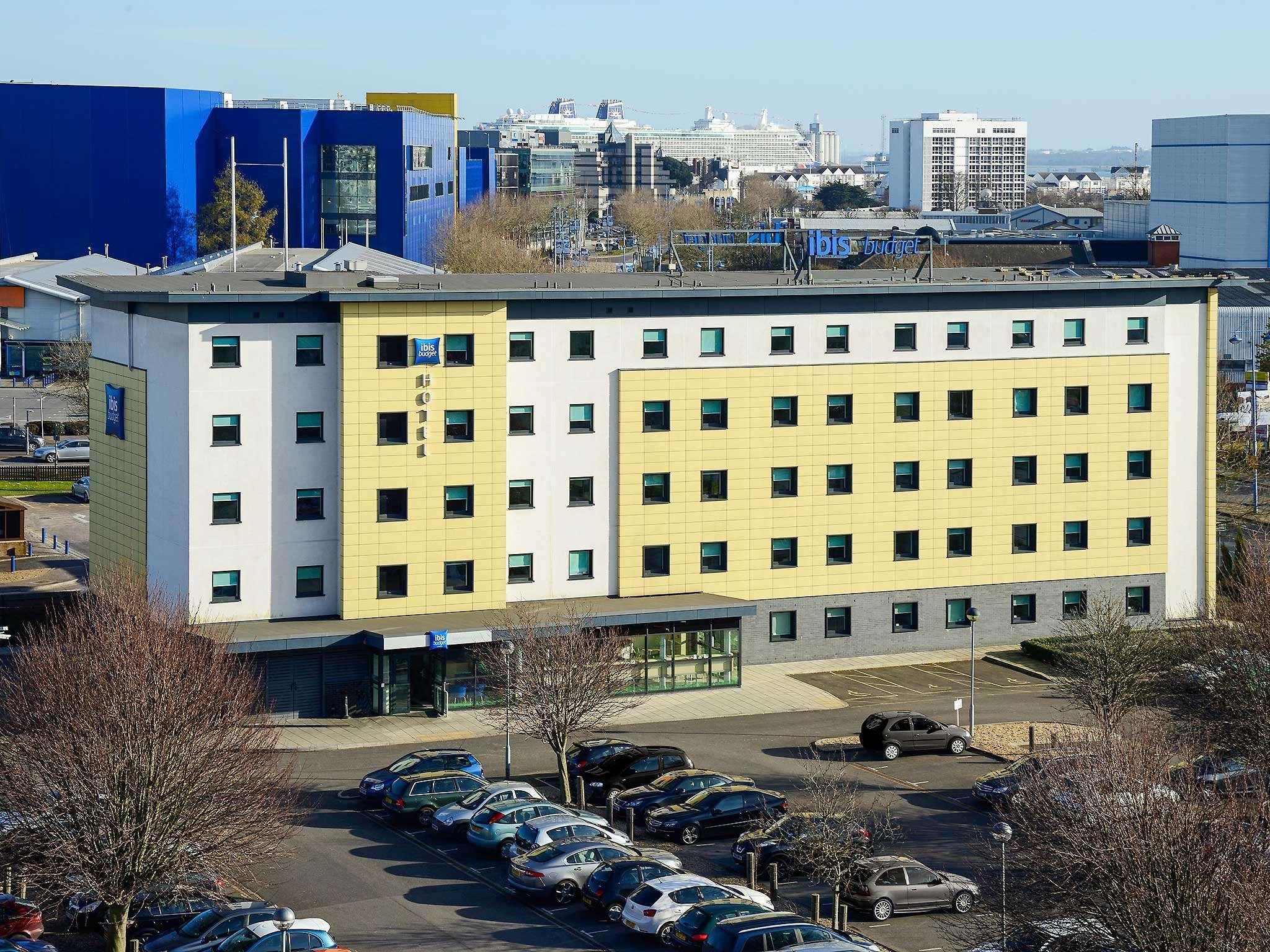Ibis Budget Southampton Centre Bagian luar foto